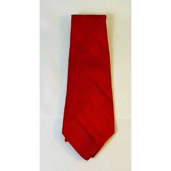 Vintage Wide Tie Damon's Red Patterned 1960s - Picture 2 of 6